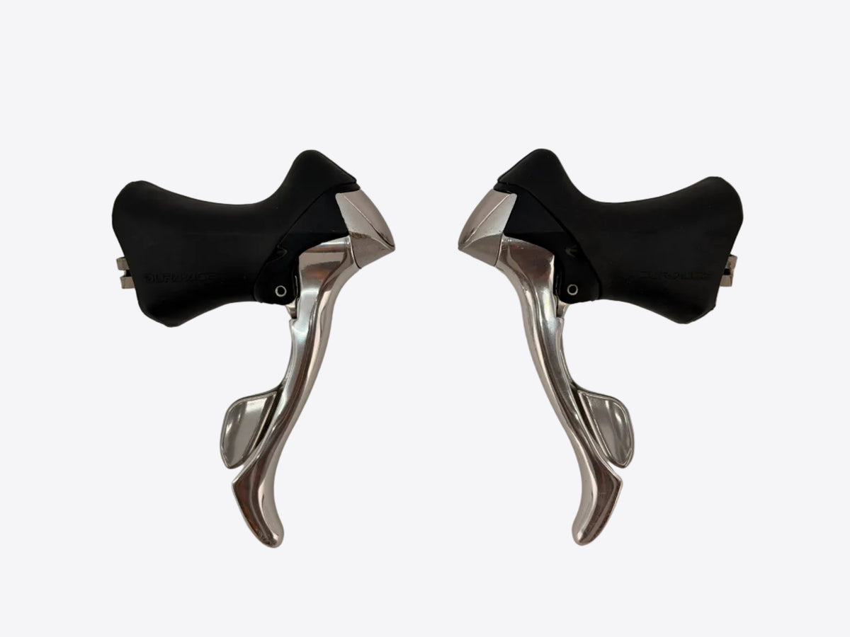 A set of road brake levers