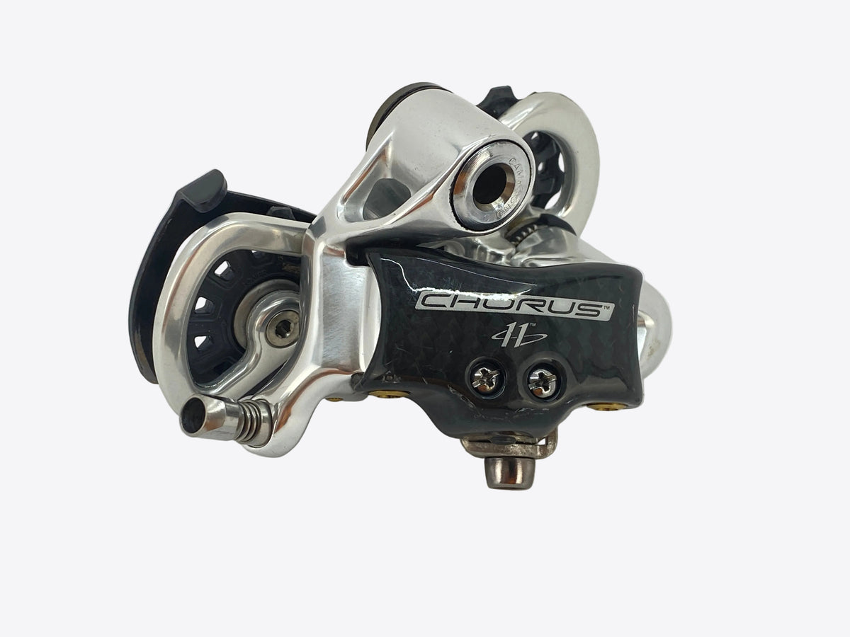 close up of the rear derailleur