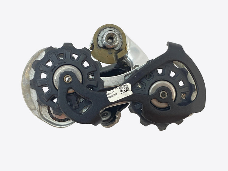 backside view of the rear derailleur