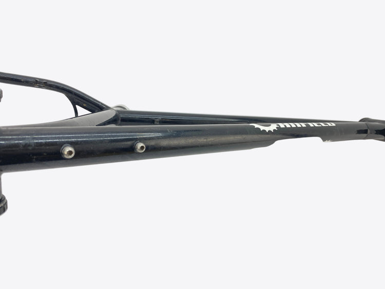 underside view of the down tube