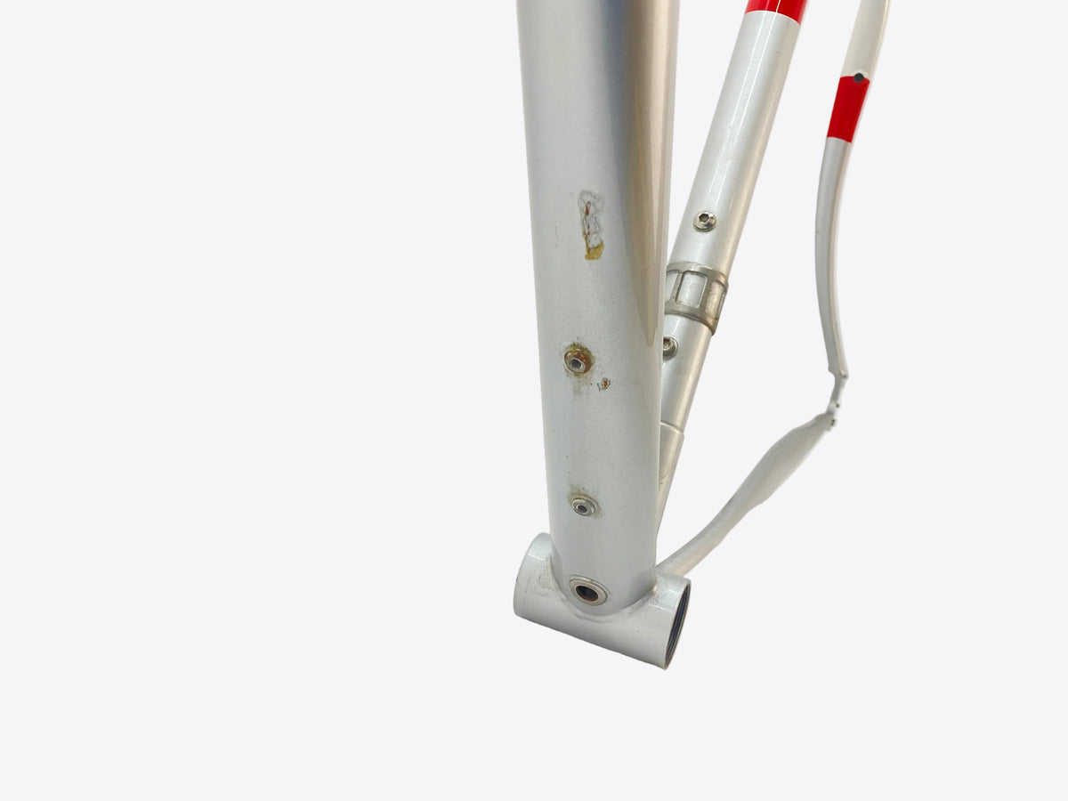 view under the down tube