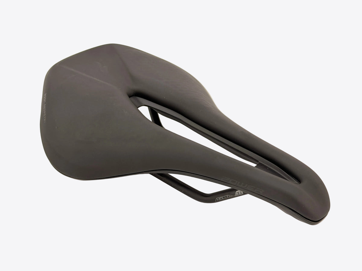 saddle side view