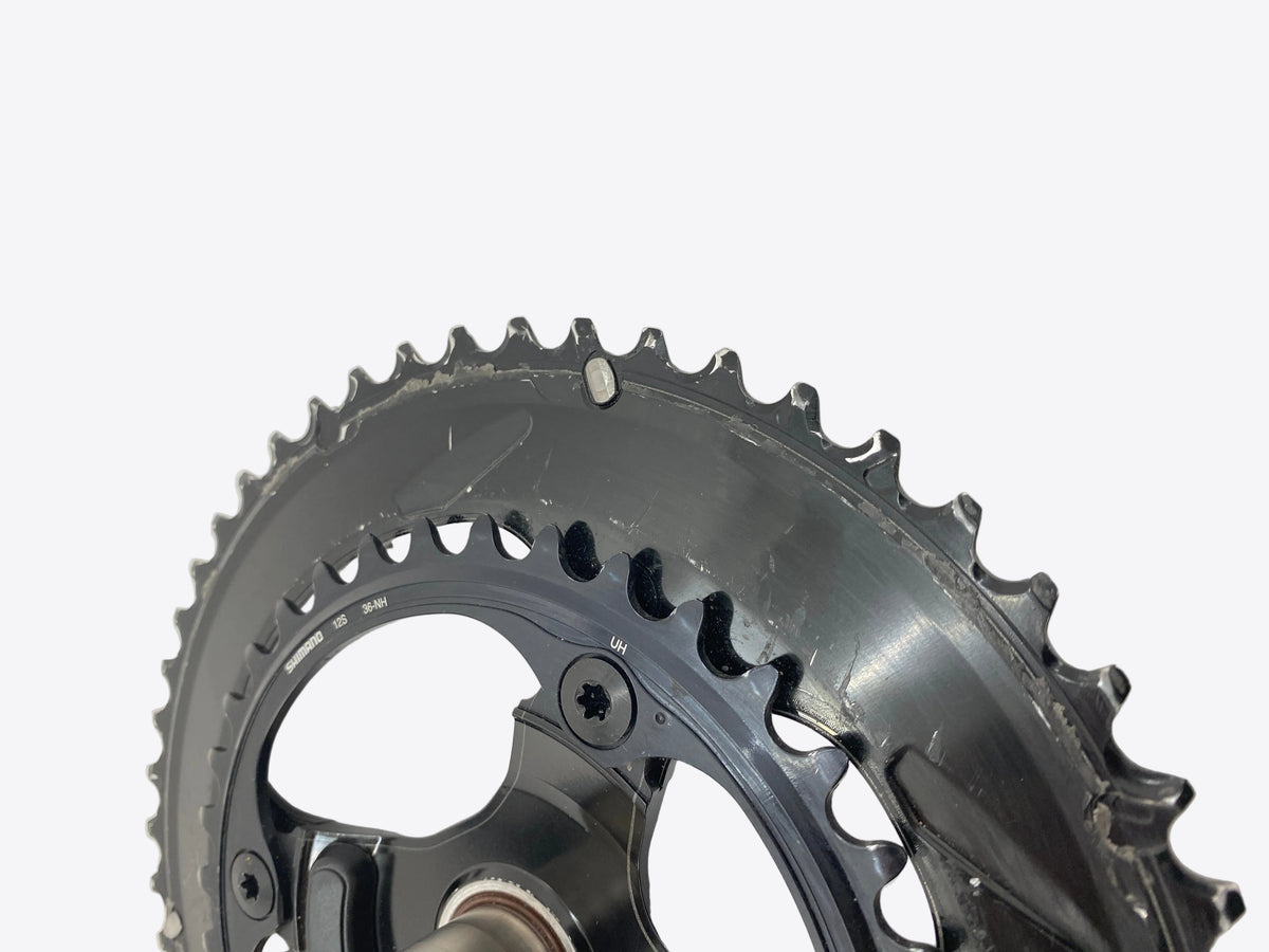 backside view of the chainrings