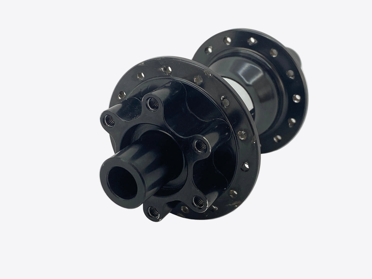 view of the left rear hub flange