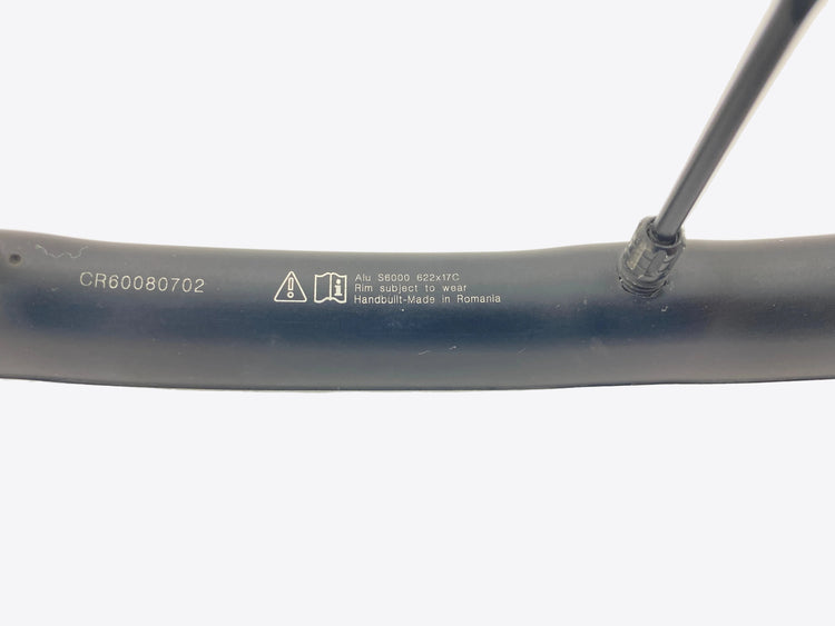 view of the size label