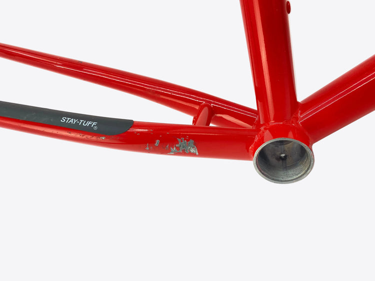 scratches on the right chain stay