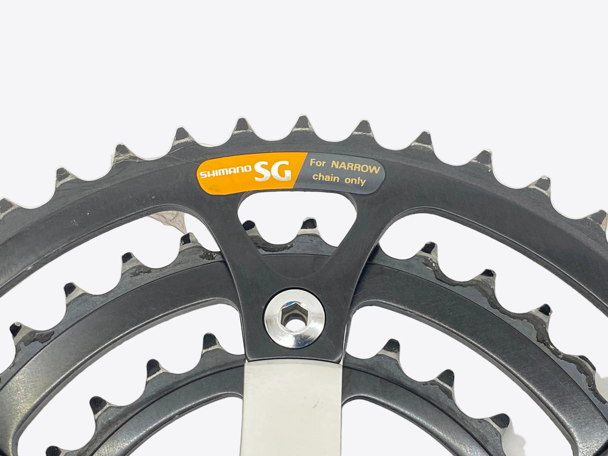 close up of the chainrings