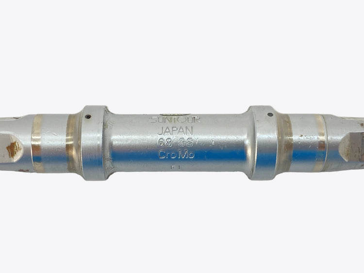 close up of the bottom bracket spindle