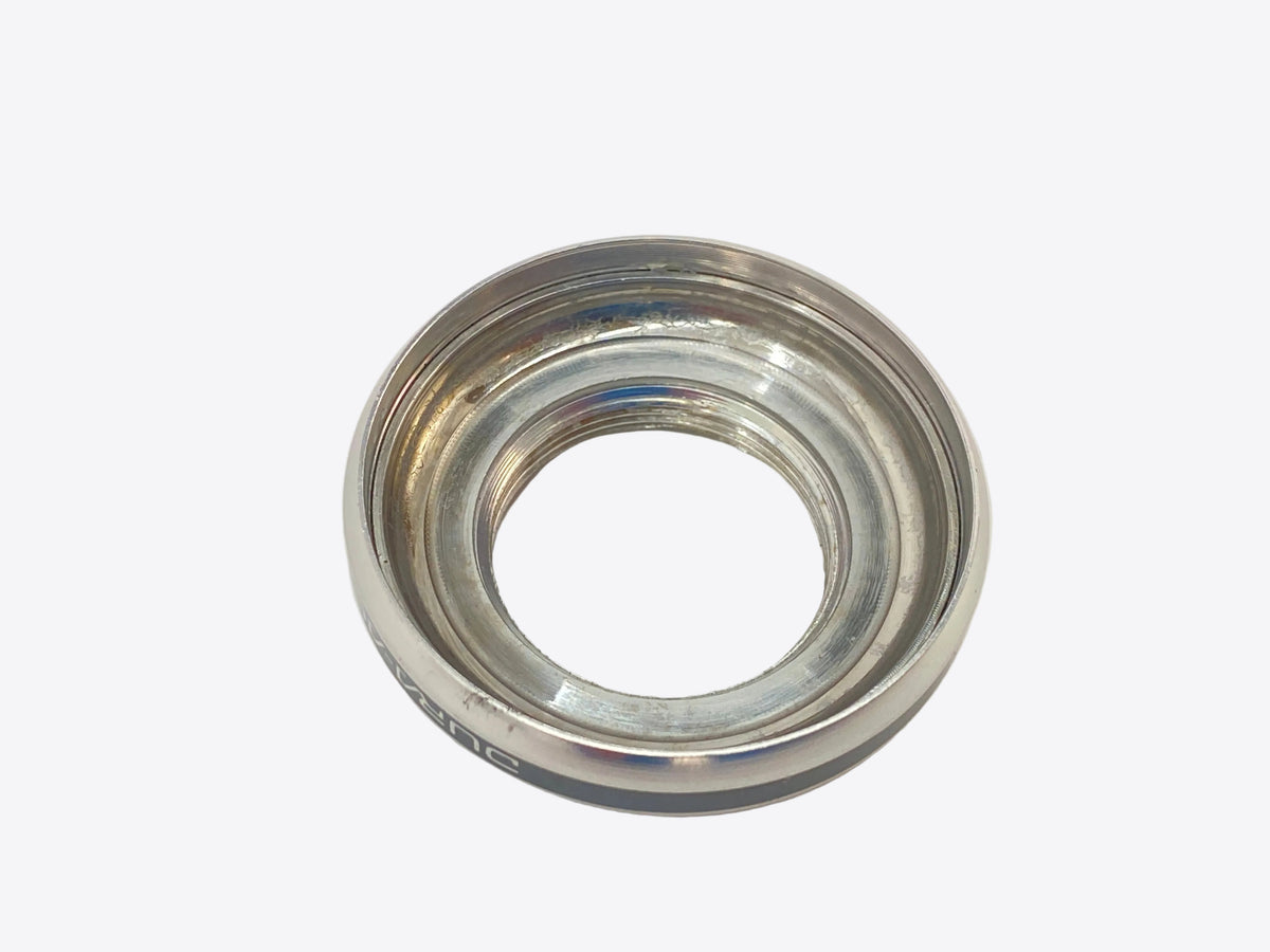 inside view of the threaded cup