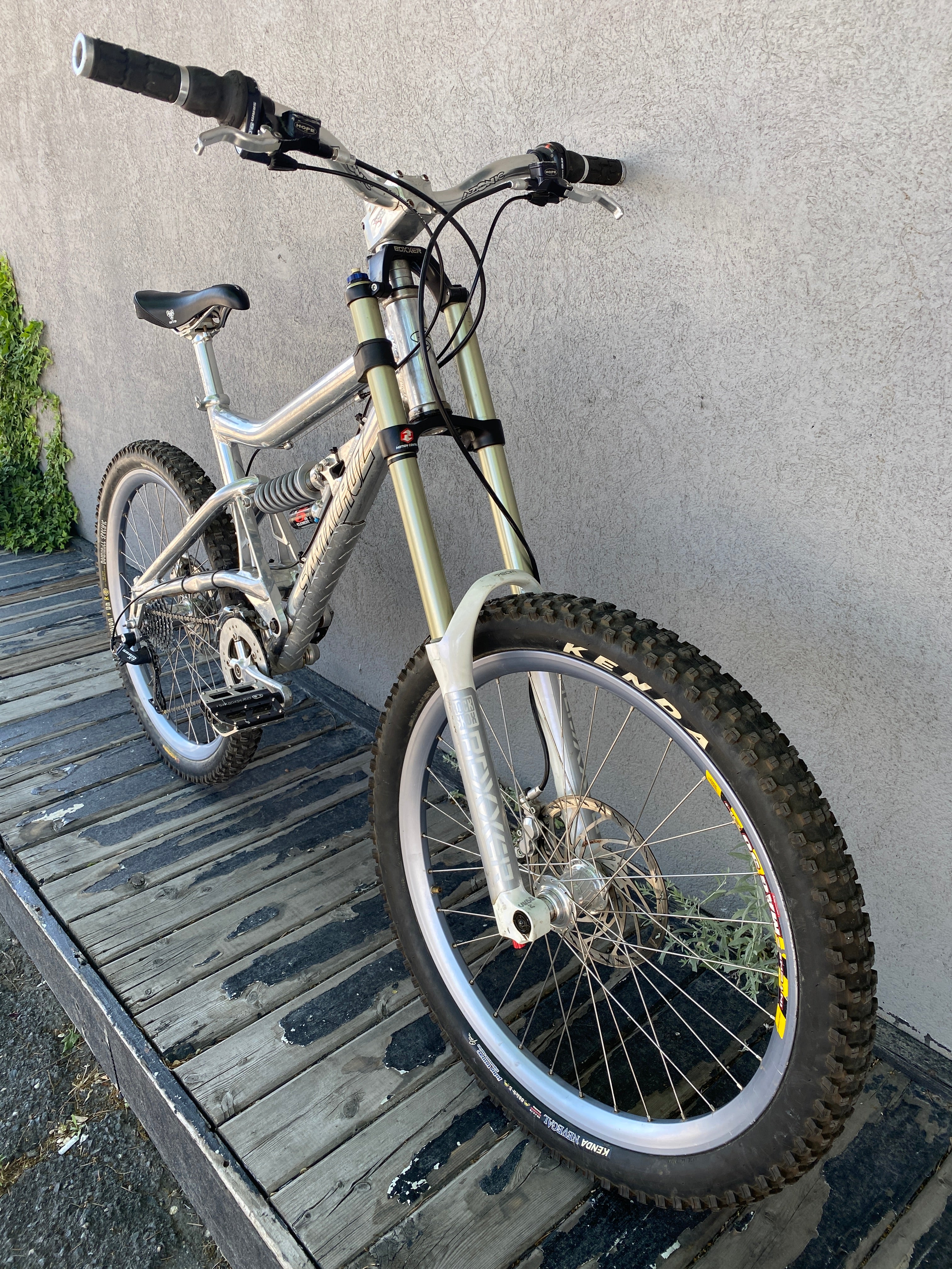 Santa cruz best sale 17 mountain bike