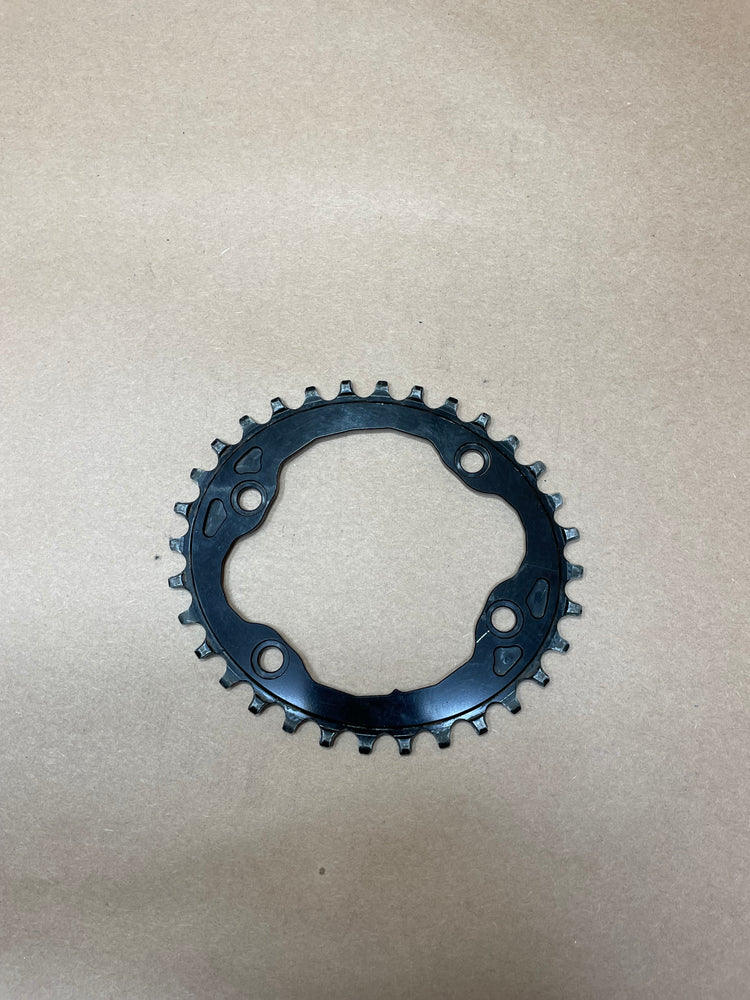 AbsoluteBLACK 32T 96BCD (Asymetric)Oval Chainring Black