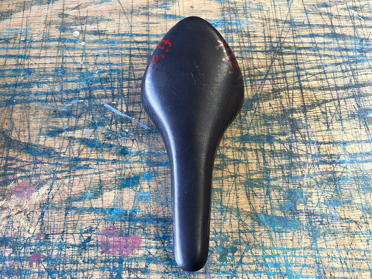 Fizik Arione CX Red Carbon Saddle