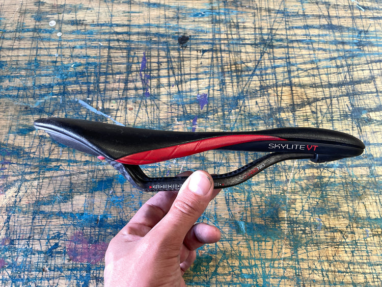 Astute Skylite VT Carbonio Saddle