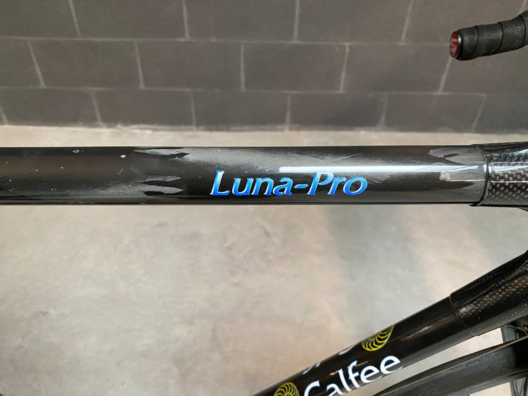 close up of the model name