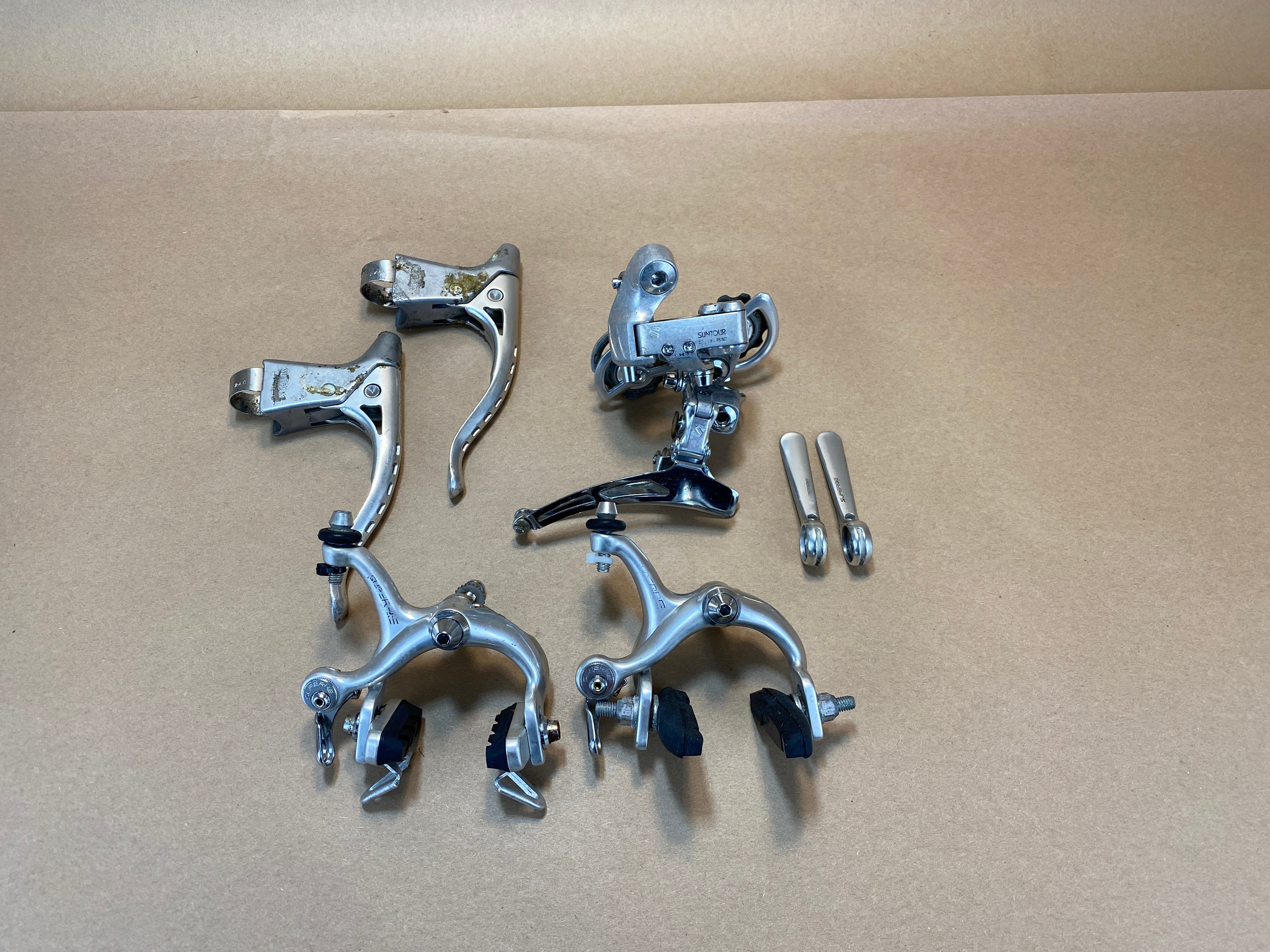 Suntour Superbe Brake/Drivetrain Set