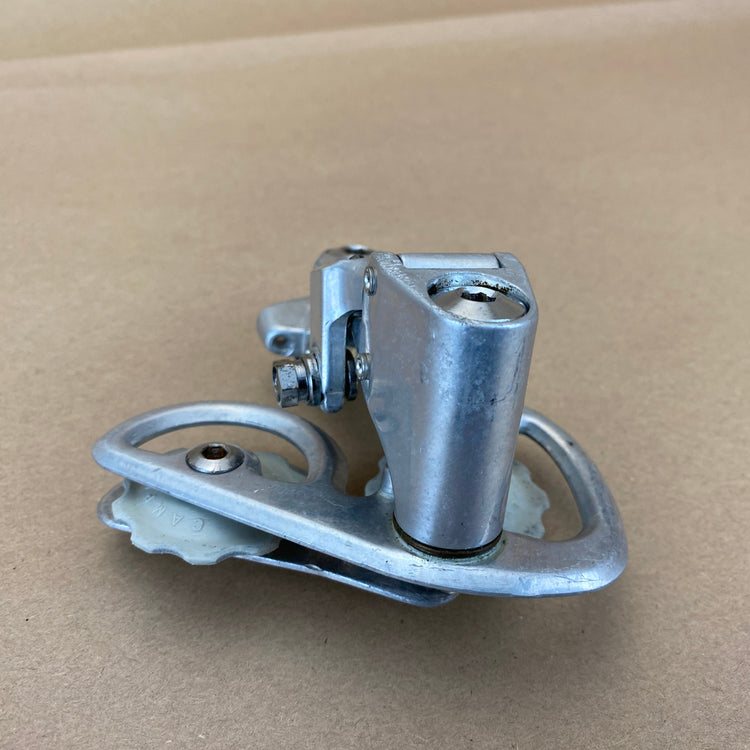 bottom view of the derailleur