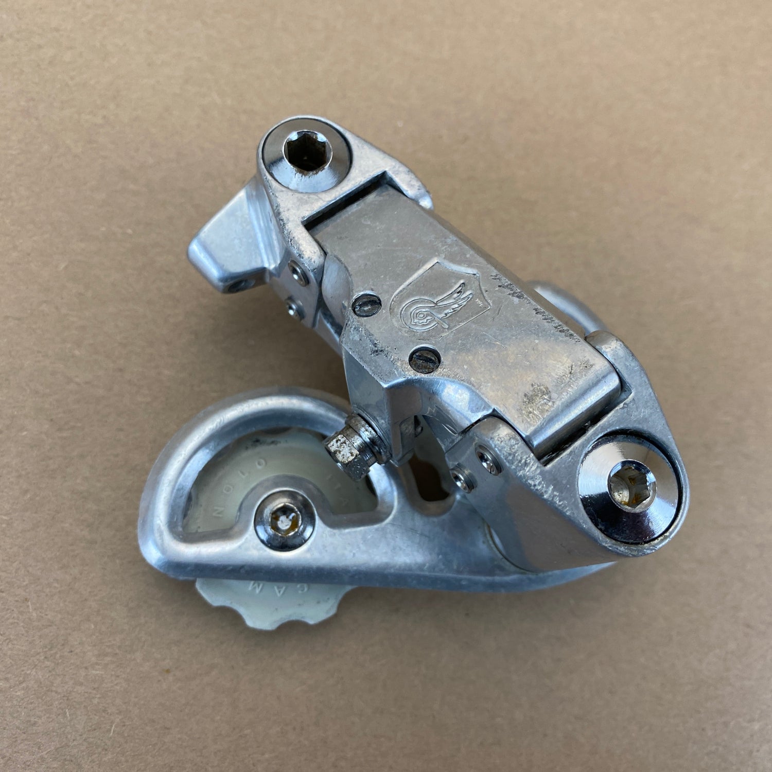 scratches on front of derailleur