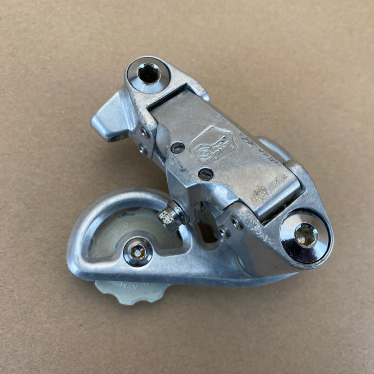 scratches on front of derailleur