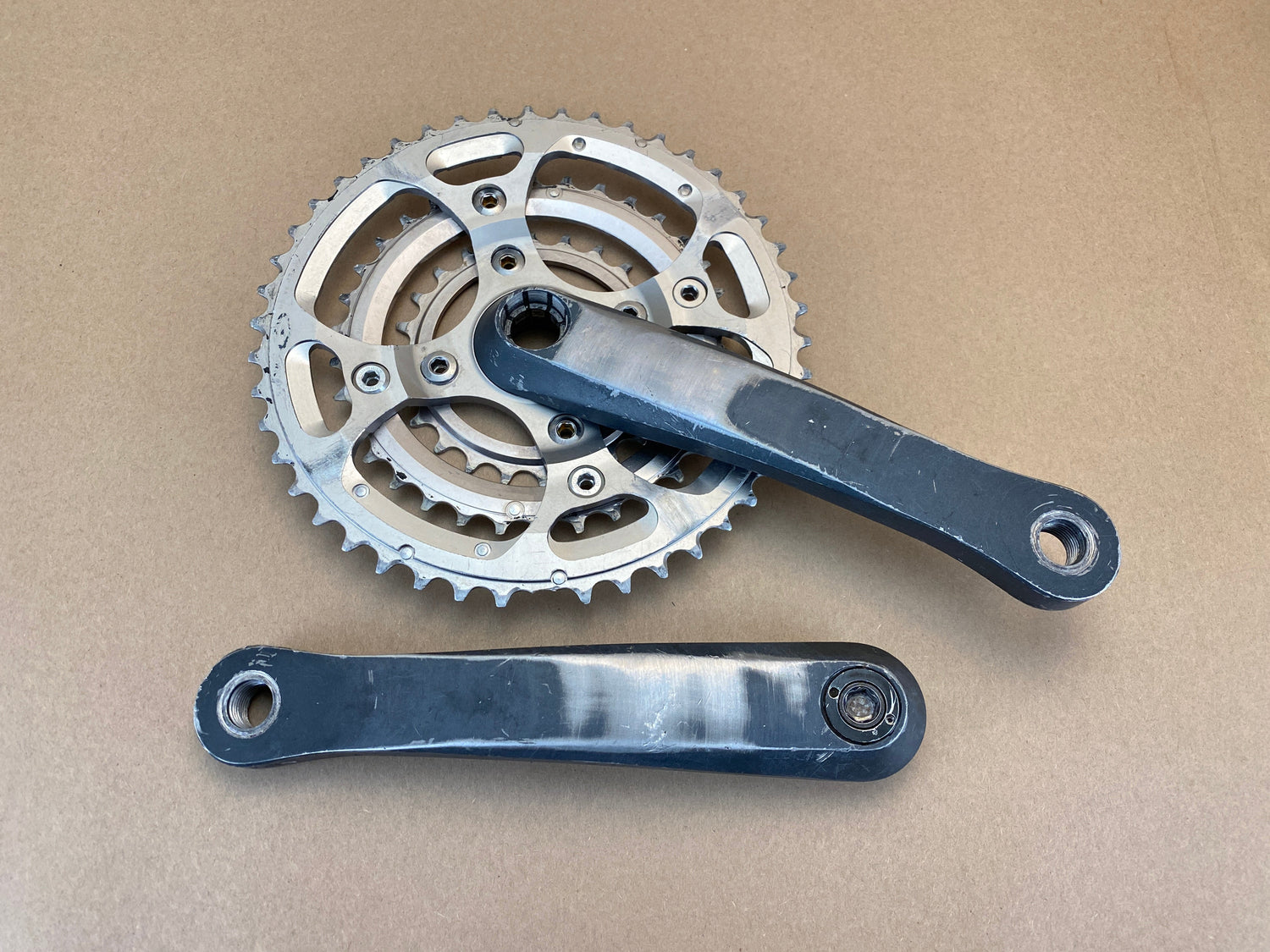 main view of the cranks