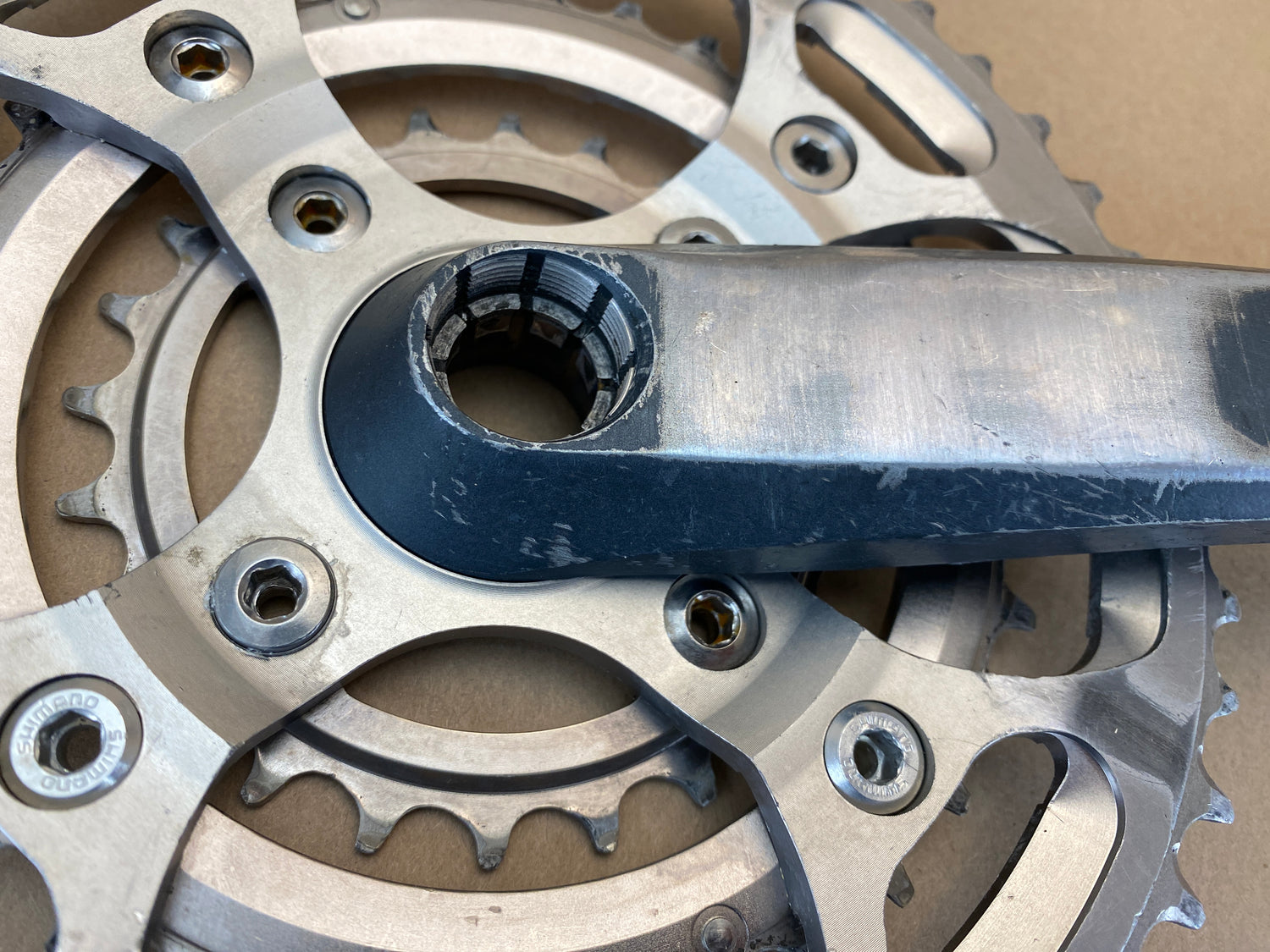 close up of the right arm spindle interface exterior