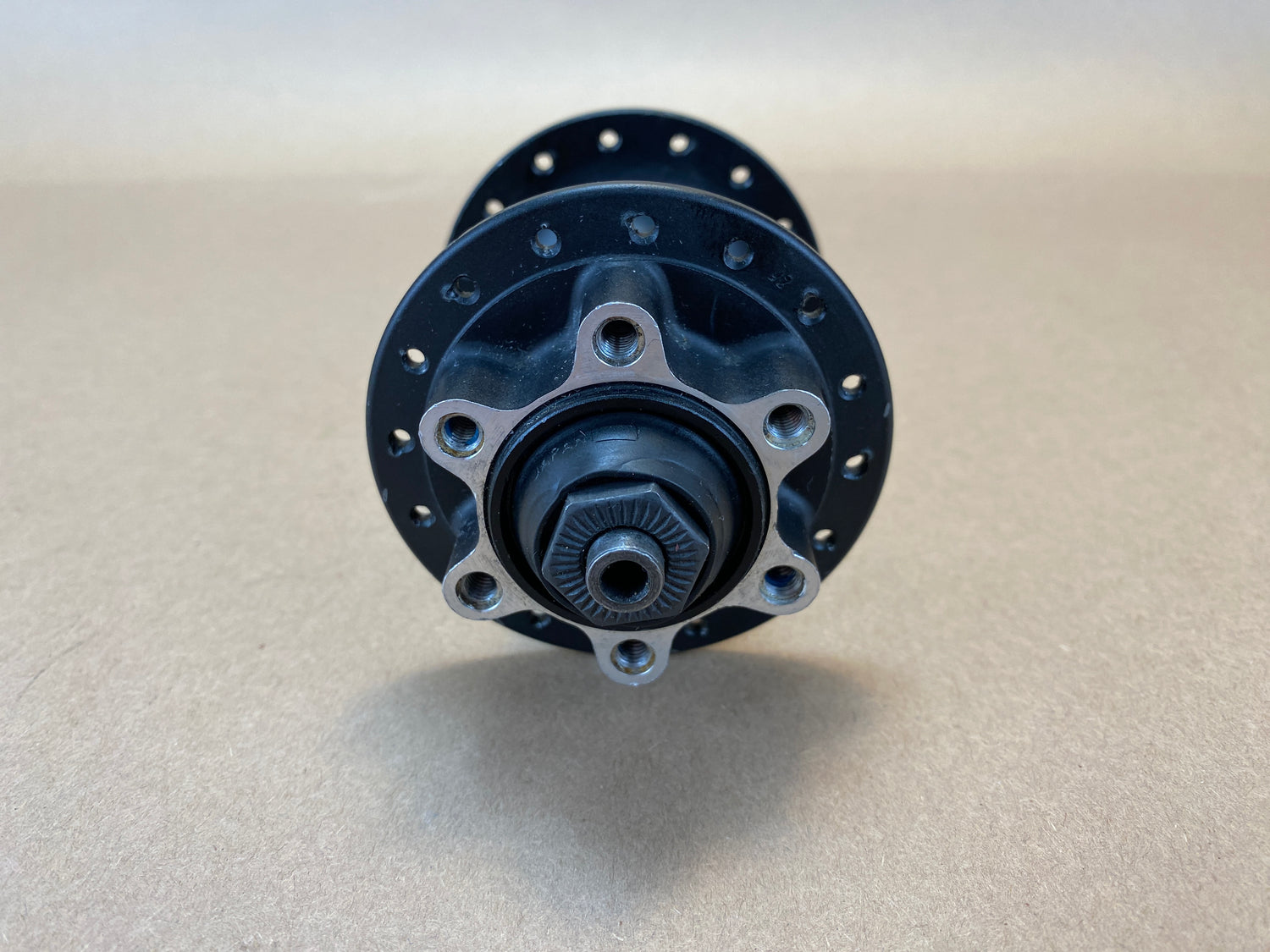 close up of the rotor mount