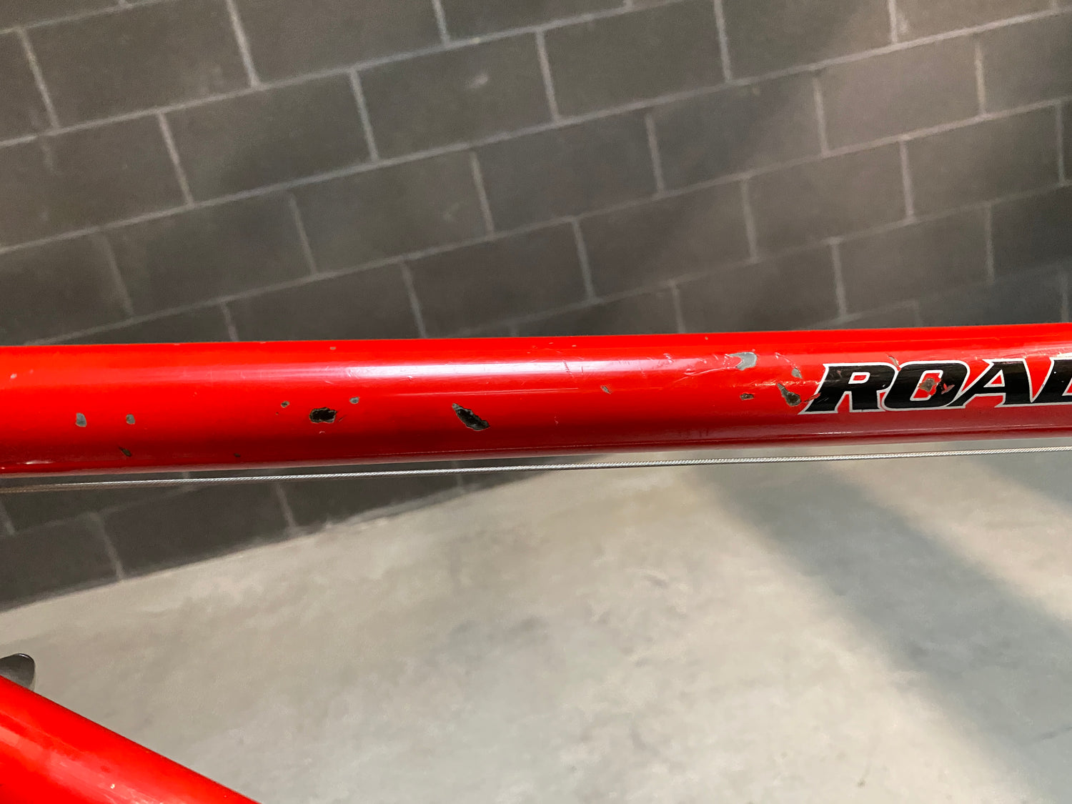 scratches on the top tube