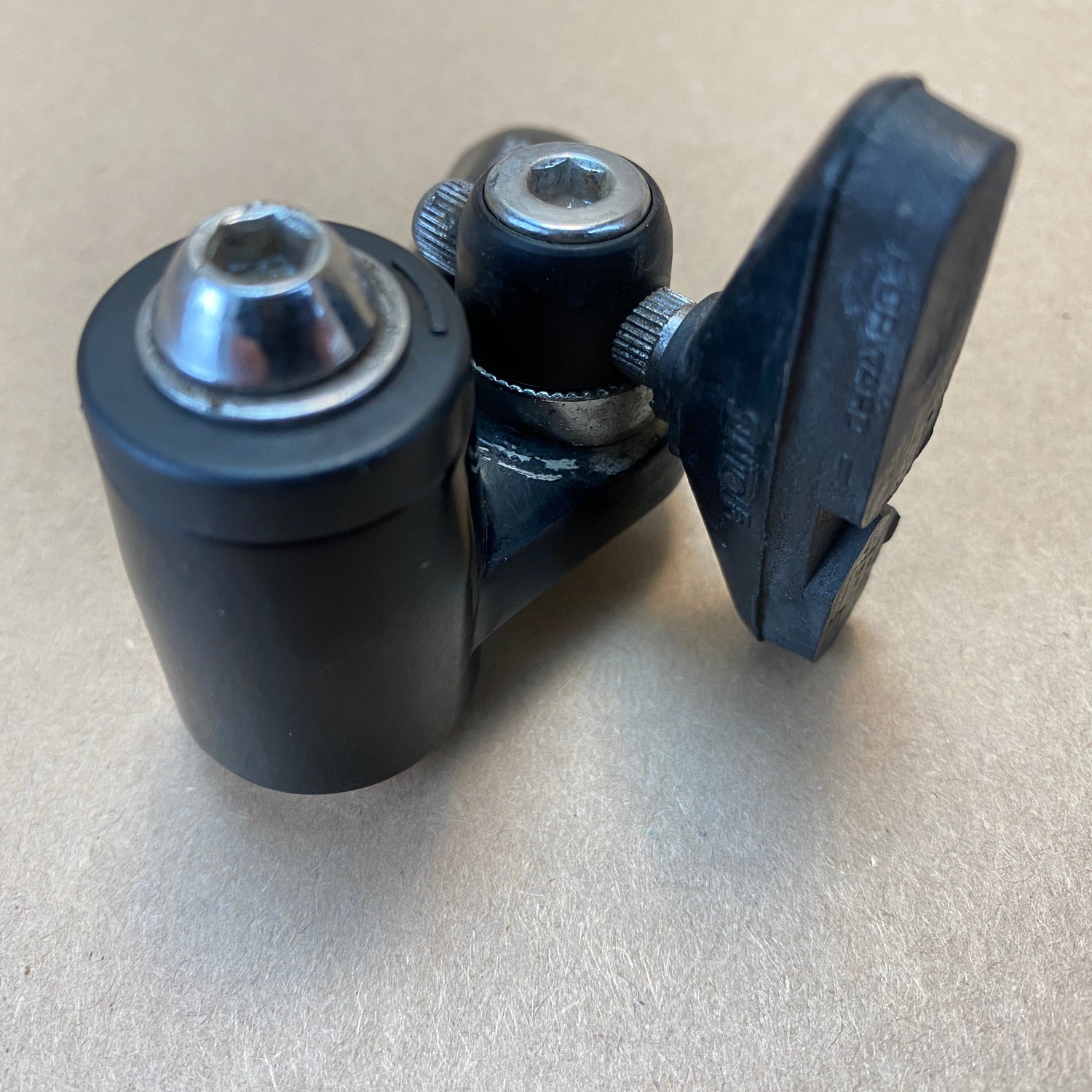 close up of the left brake arm