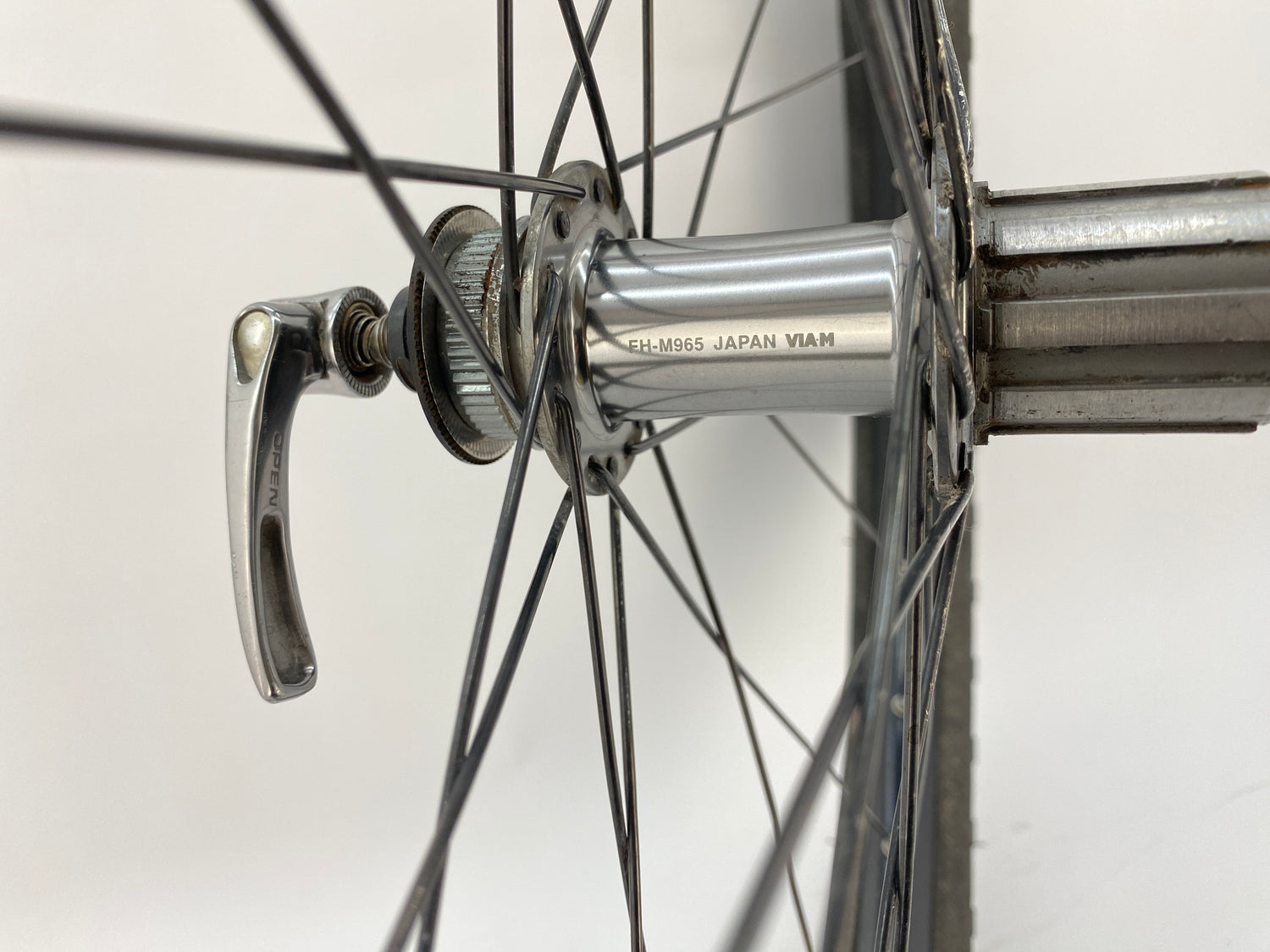 close up of hub model number