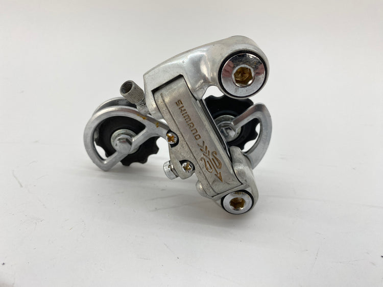 close up of the rear derailleuir