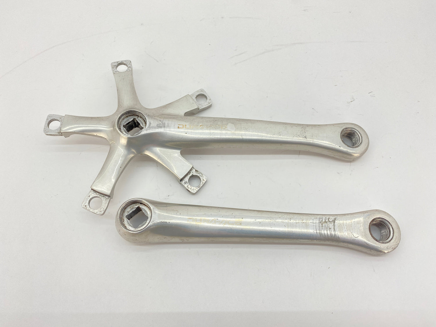 main view of the crank arms