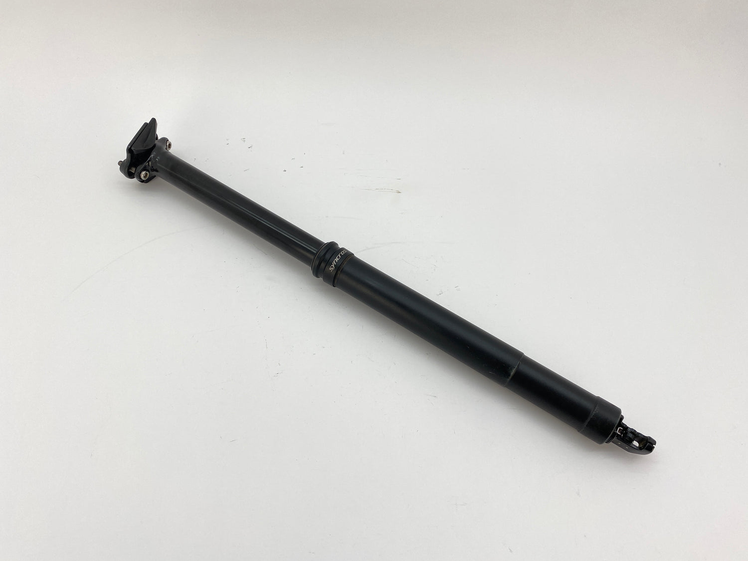 main view of the seatpost