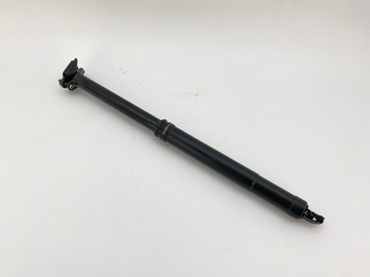main view of the seatpost