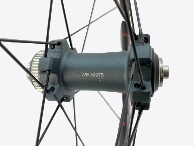 close up of the model number