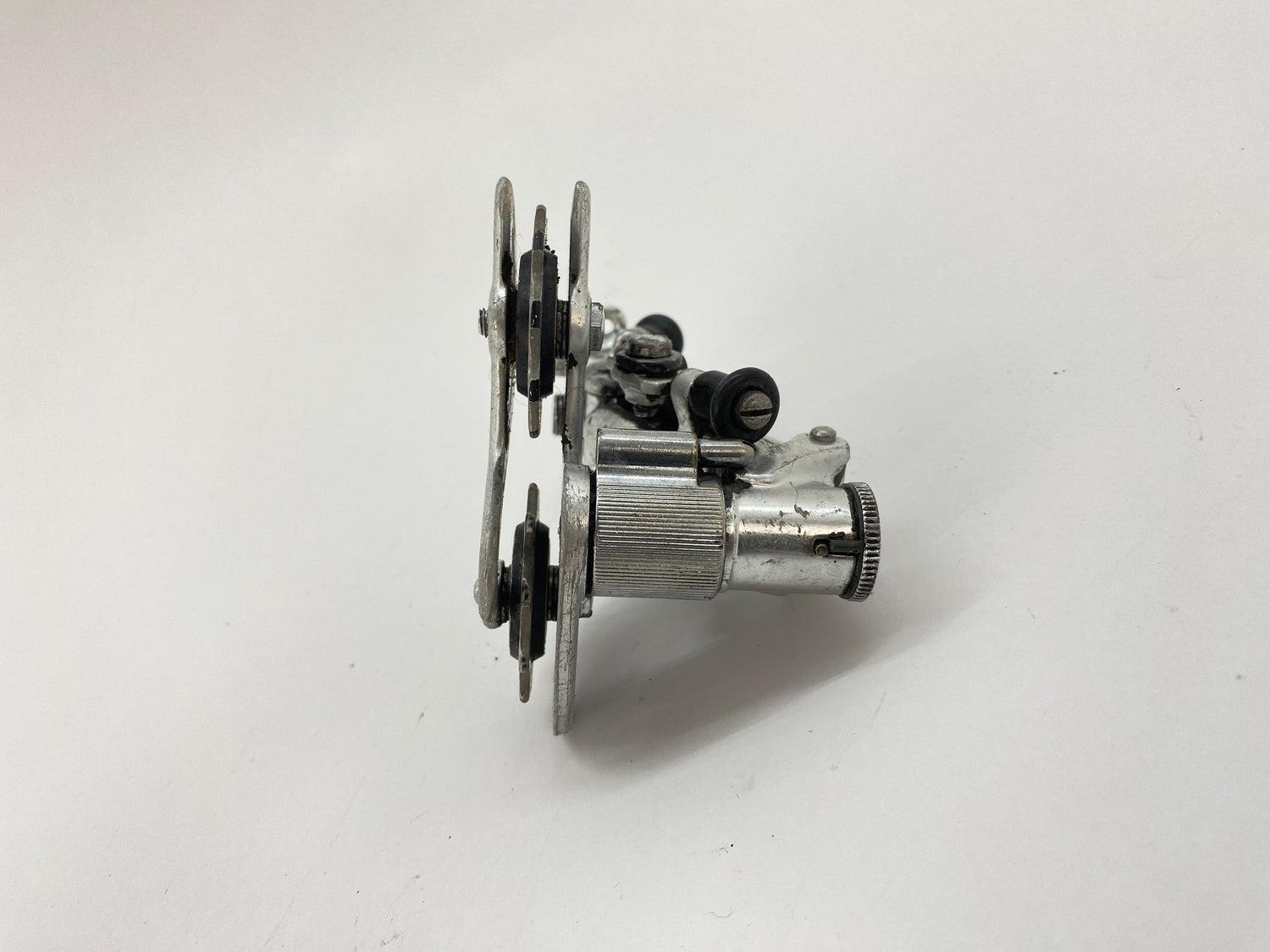 bottom view of the derailleur
