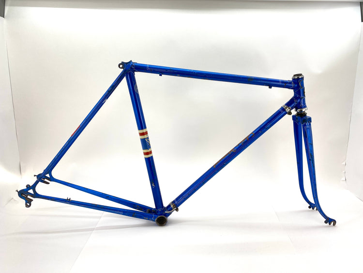 main view of the frame