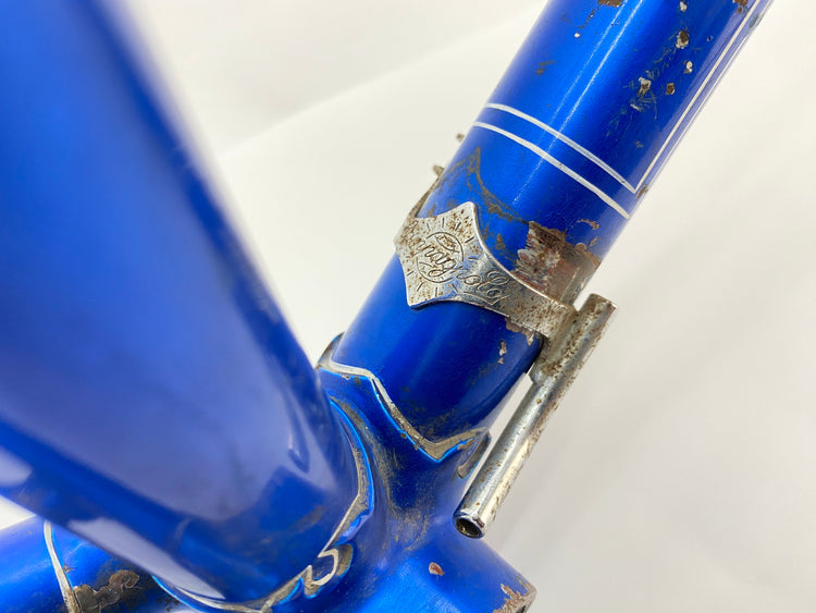close up of cable guide
