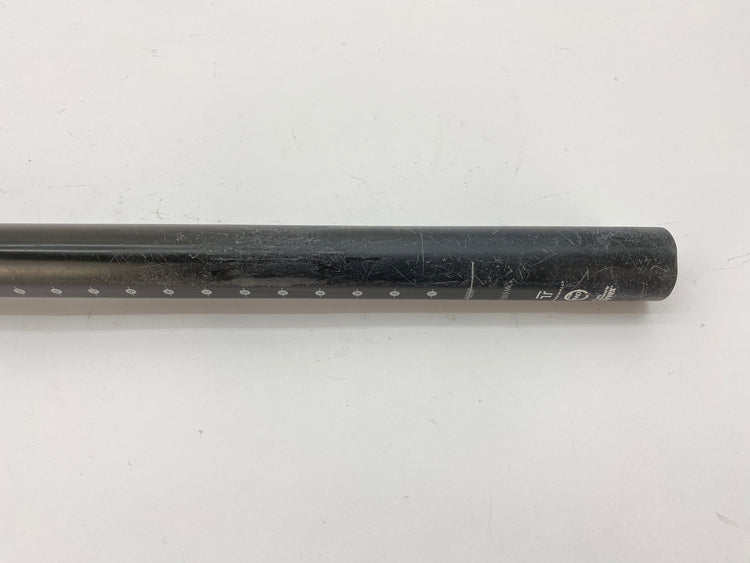 more scratches on the post