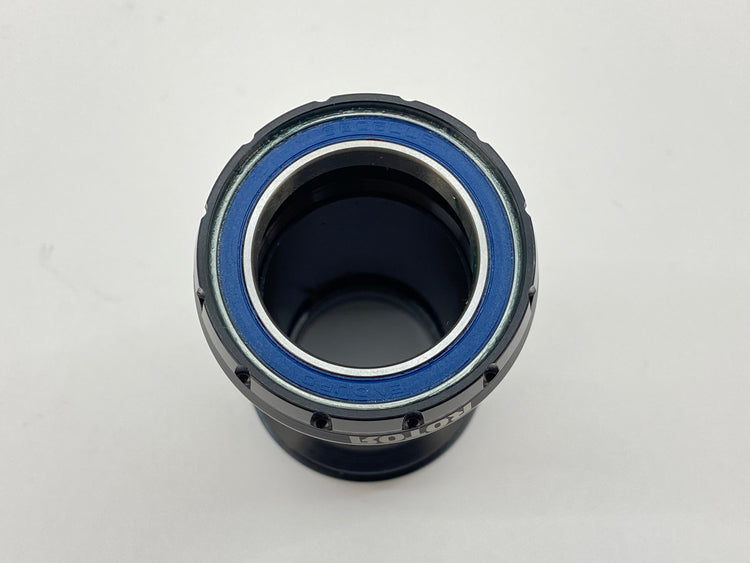 close up of the bearing
