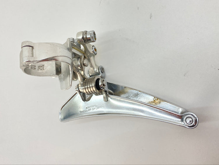 backside view of the derailleur
