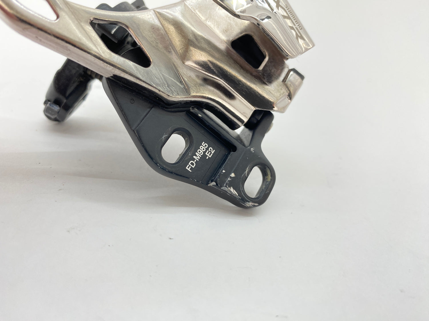 close up of the model number