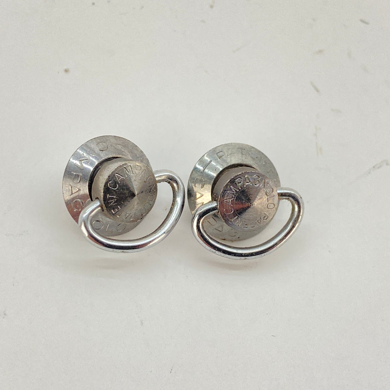 top view of the d ring bolts