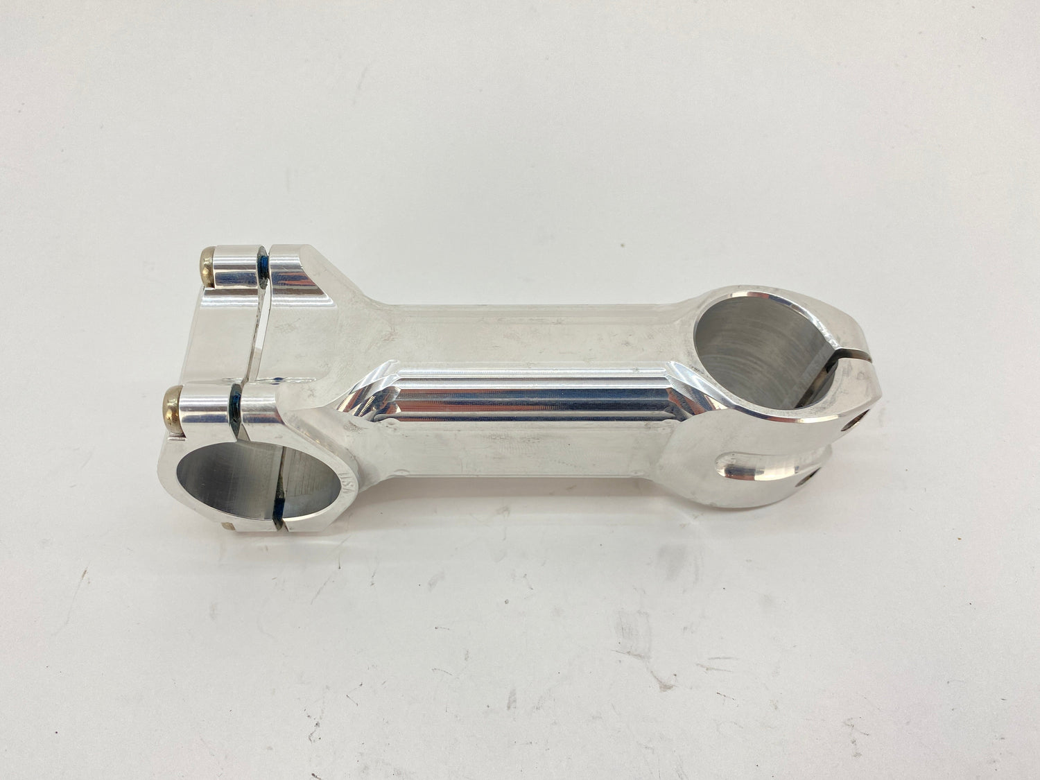 bottom view of the stem