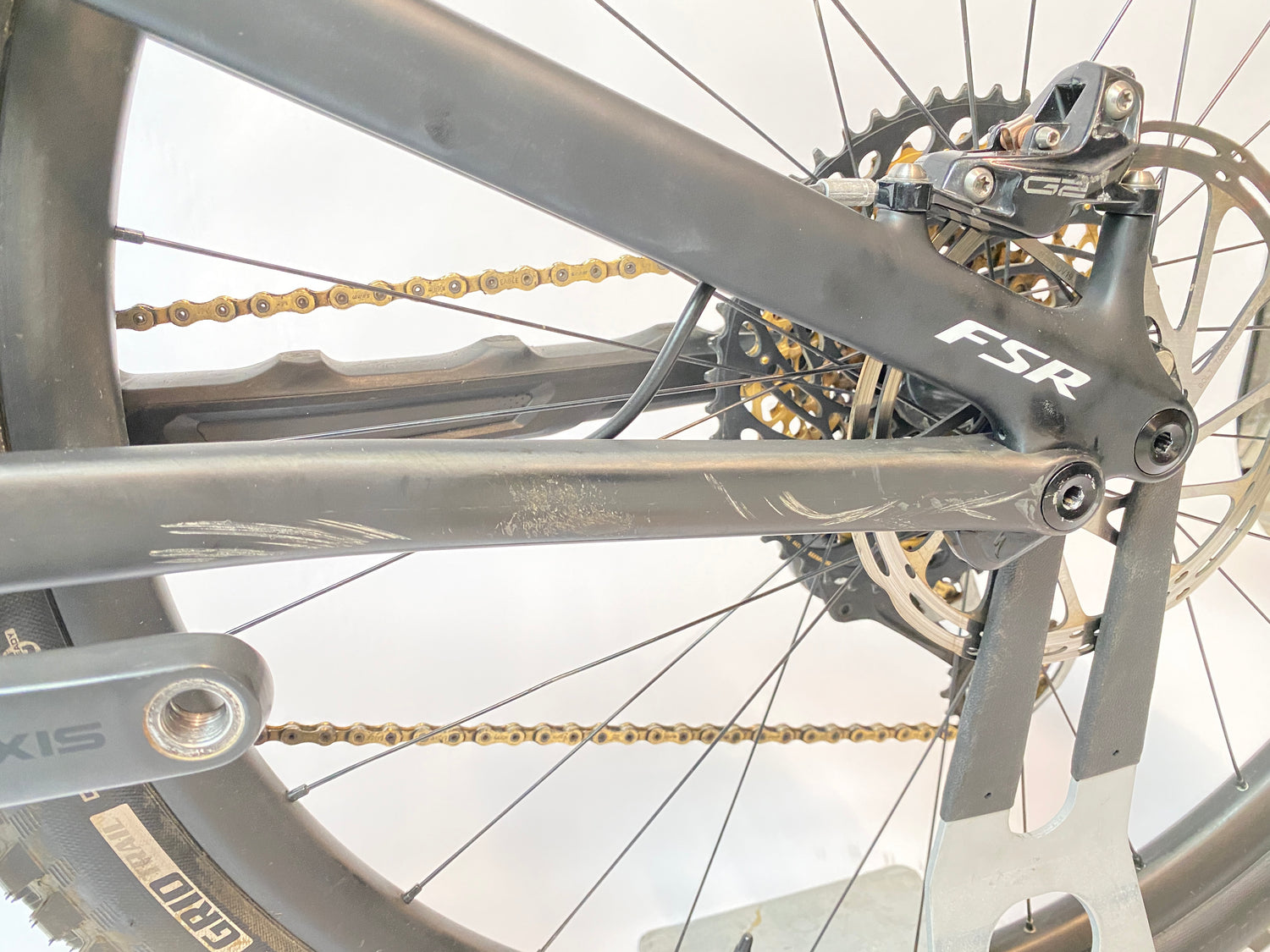 scratches on the left chainstay