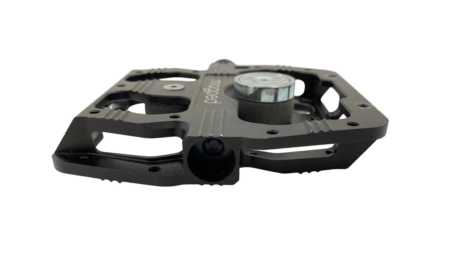 side view of the right pedal