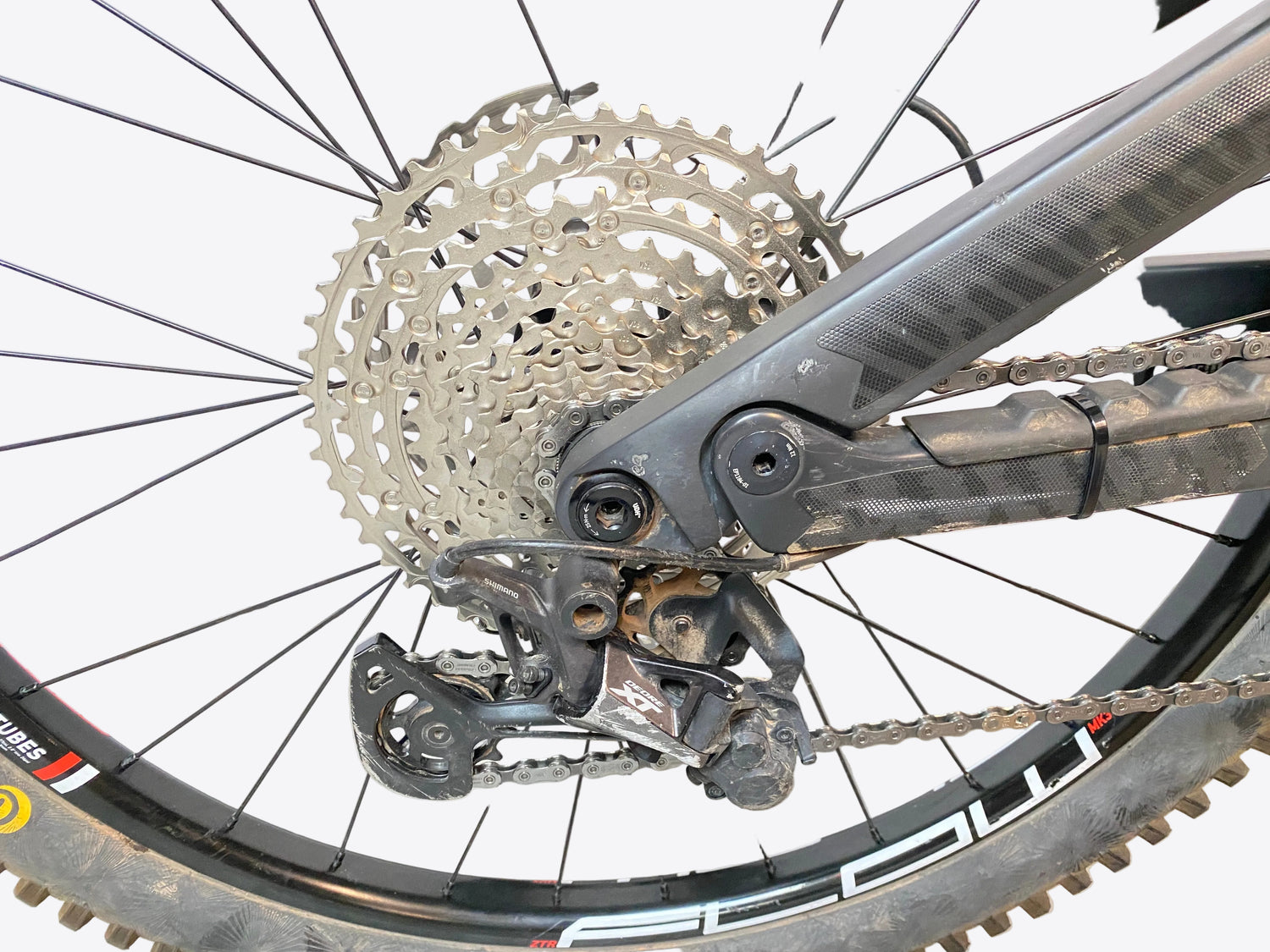 close up of the rear derailleur