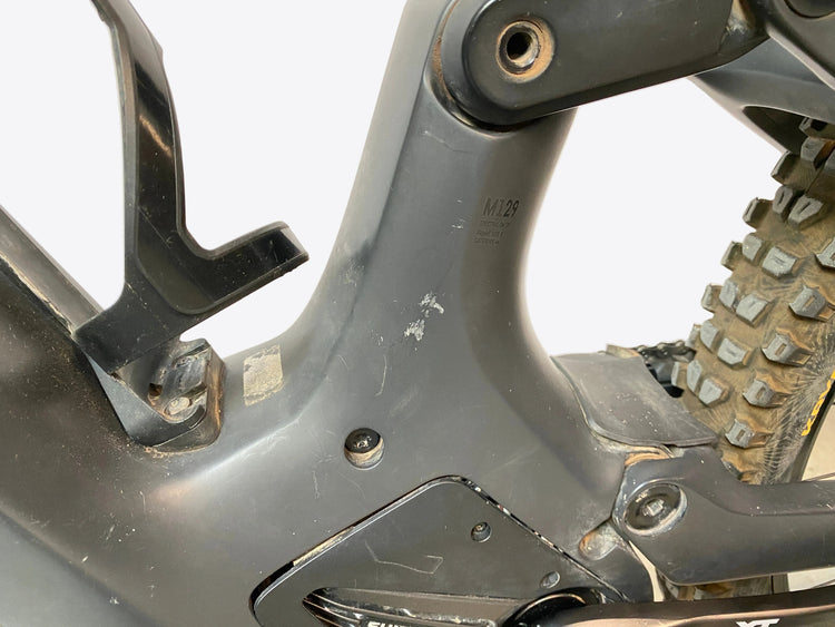 close up left side of the seat tube