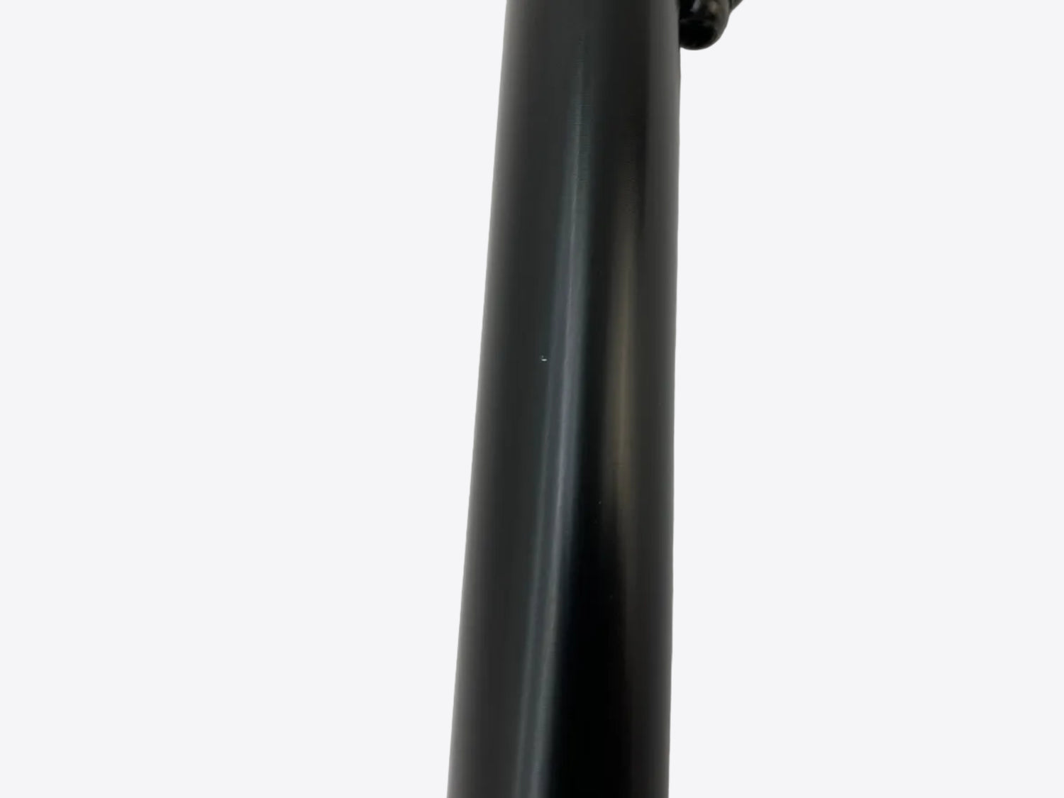 point scratch on upper post