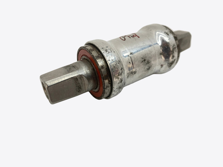 left spindle end