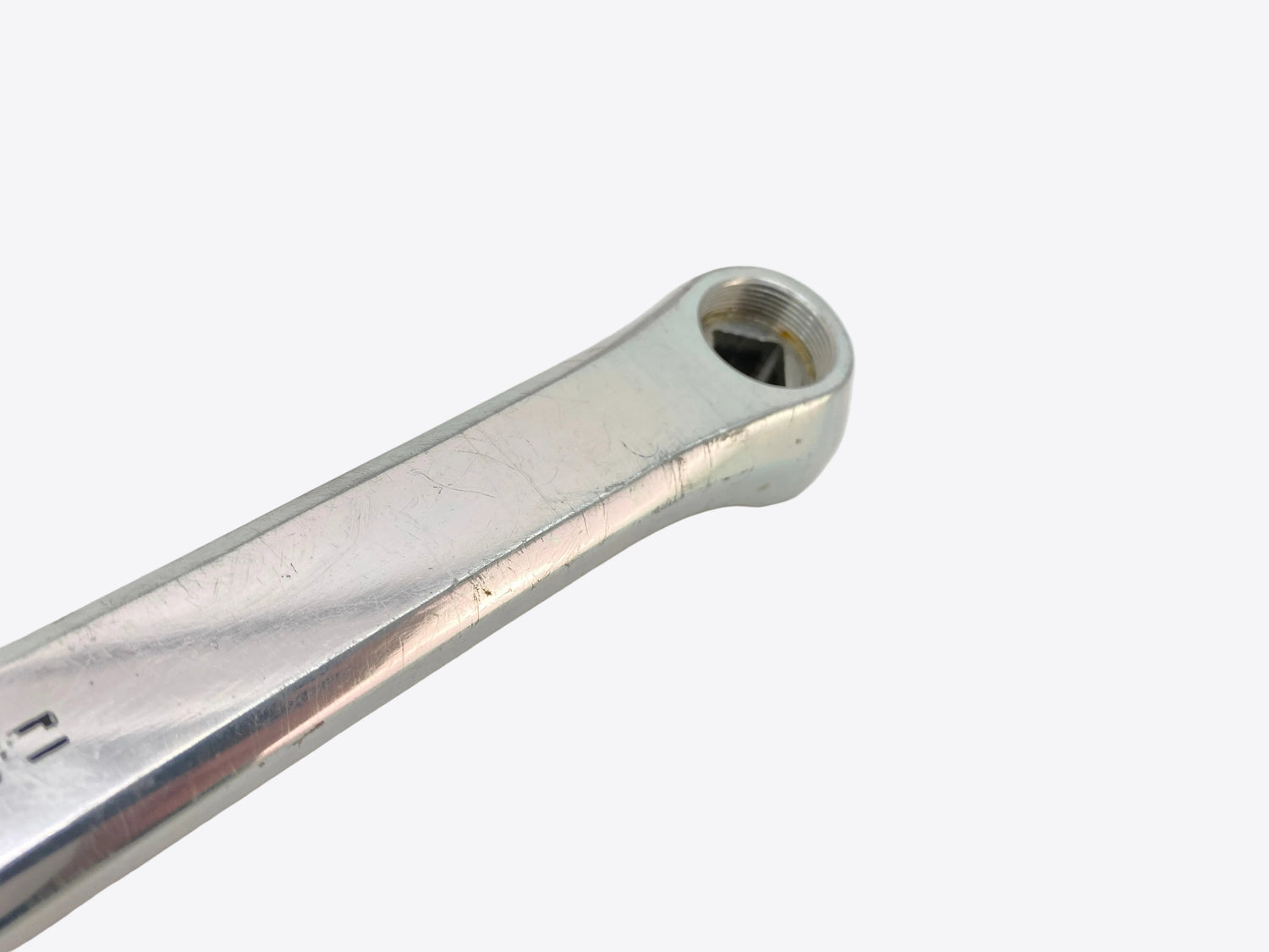 scratches on the left crank arm
