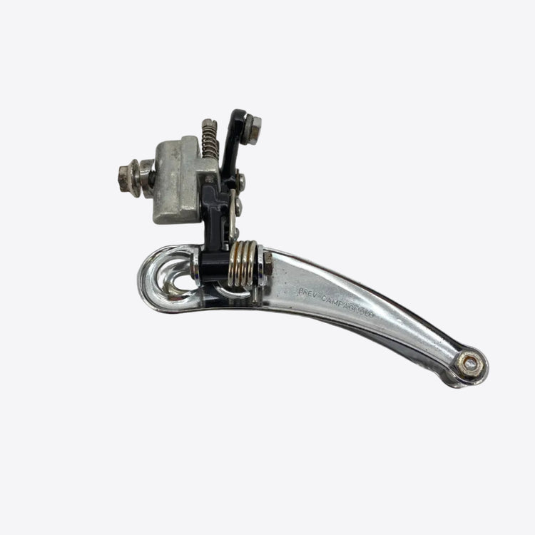 backside view of the derailleur